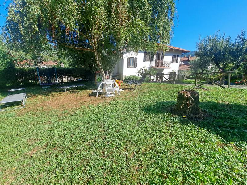 Casa indipendente in collina